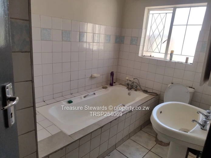 3-Bed Family Home in Ruwa  (Sole Mandate)