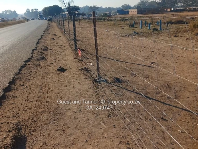 Whitecliff Commercial Stands Along Bulawayo Road