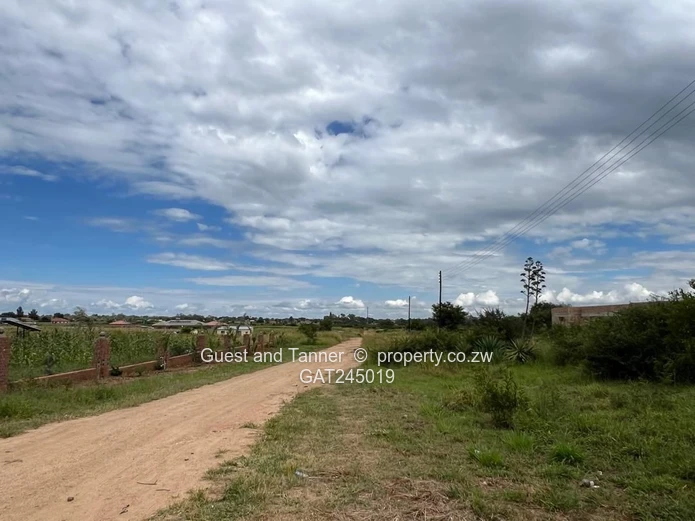 Plot For Sale In Umvutsha