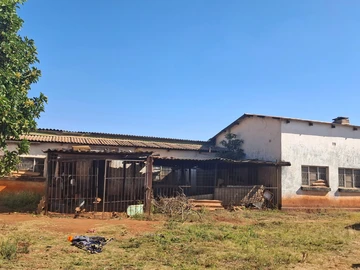 Farm & Agricultural Land