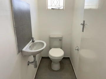 3 Bedroom Garden Flat