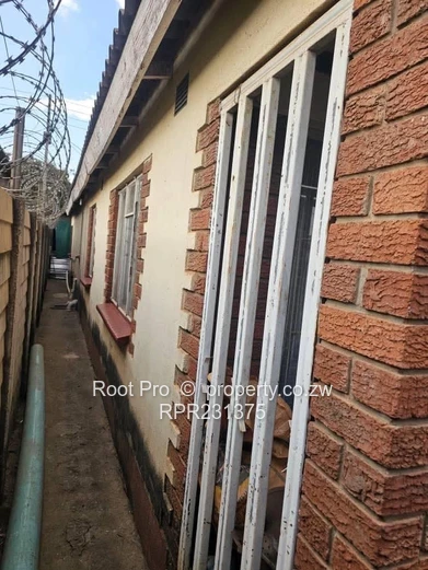 Kuwadzana Ext