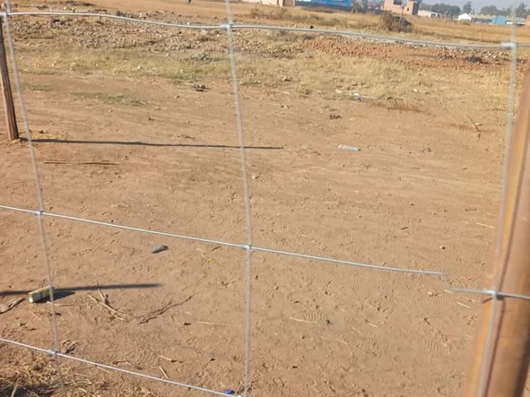 Commercial & Industrial Land