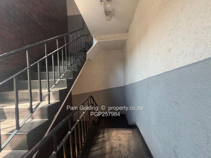 Flat for Sale – Jason Moyo and 2nd Avenue