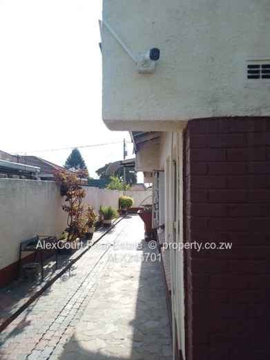 Mainway Meadows House For Sale
