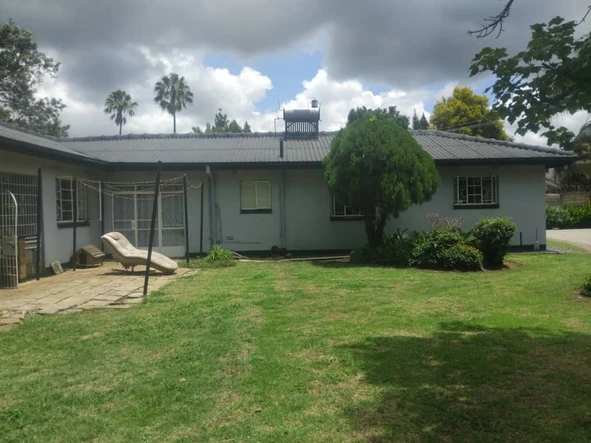 Family home with potential!!!