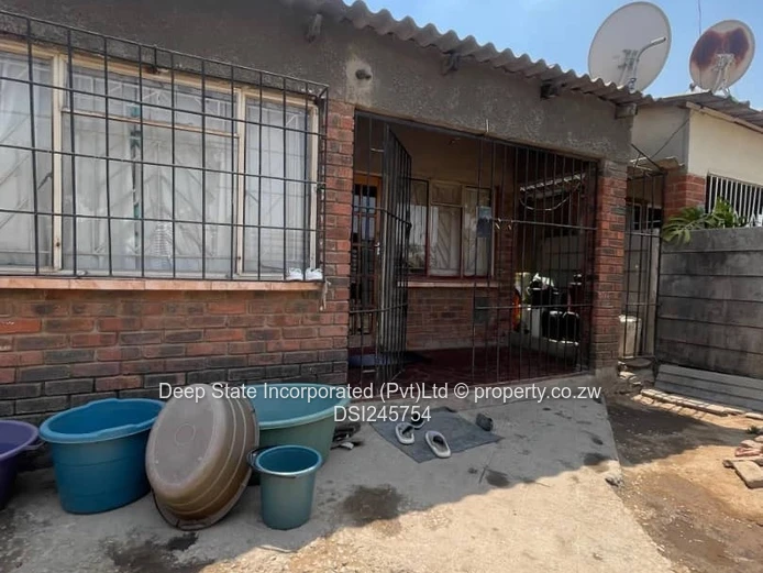 Chitungwiza zengeza 2 house for sale 