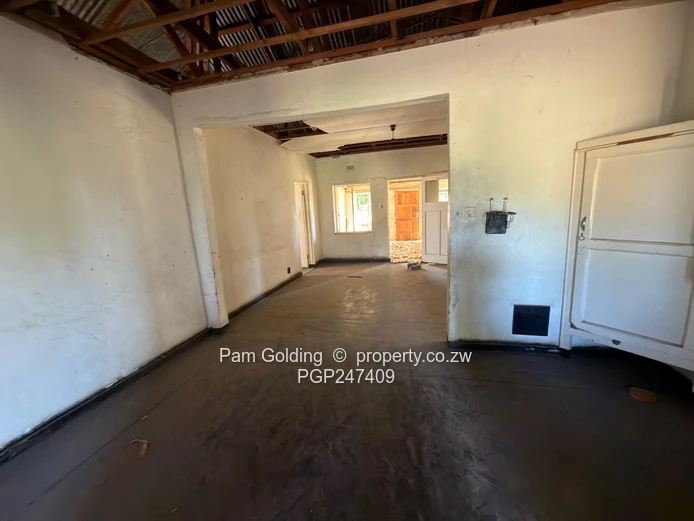 Montgomery Property For Sale. Good Buy.   (Sole Mandate)