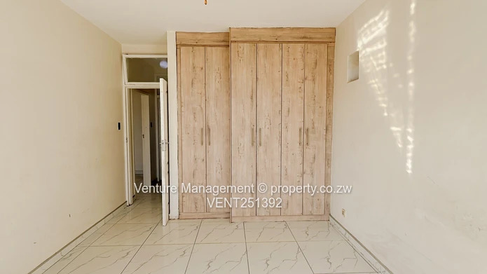 2 Bedroom Flat – The Avenues, Harare