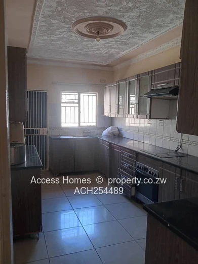Zengeza 3 House for rent 