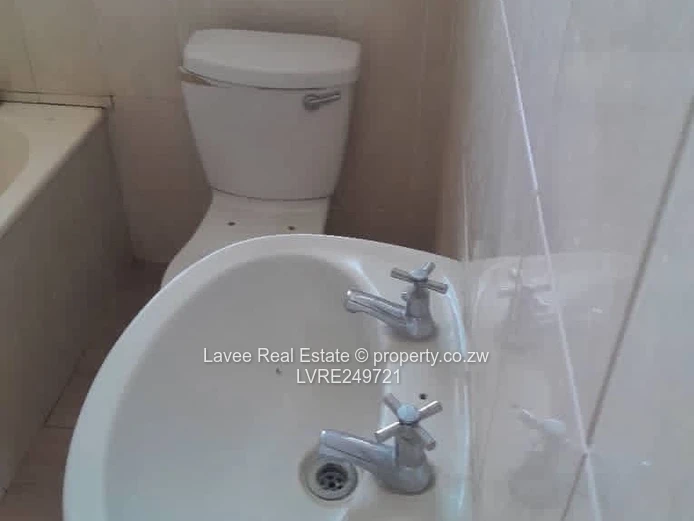 Sentosa 2-Bed Townhouse with  community Security