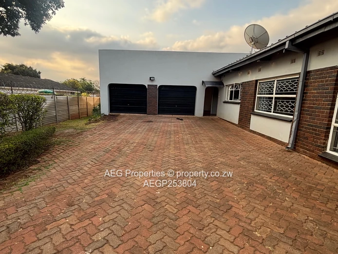 Fully Furnished 6-Bed Vainona Home with Borehole & Lawn