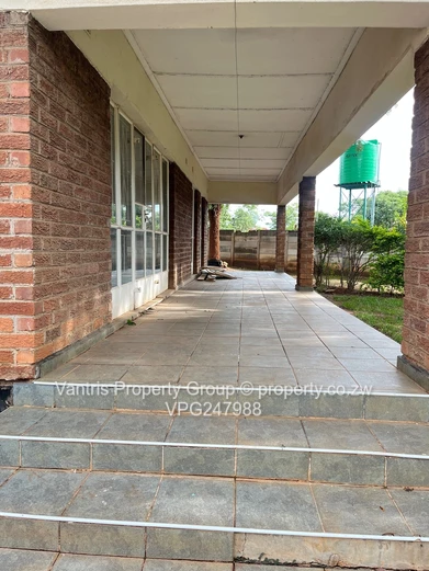 5-Bed Home in Knowe Norton — Title deed !!! (Sole Mandate)
