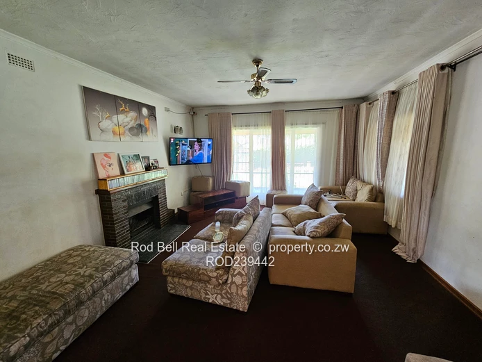 Neat 3-bedroom home in quiet neighborhood