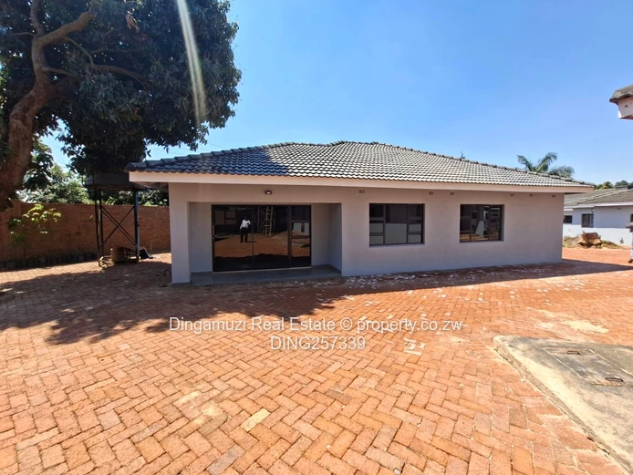 To let in Marlborough: