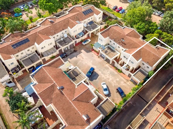 3 Bedroom Garden Flat