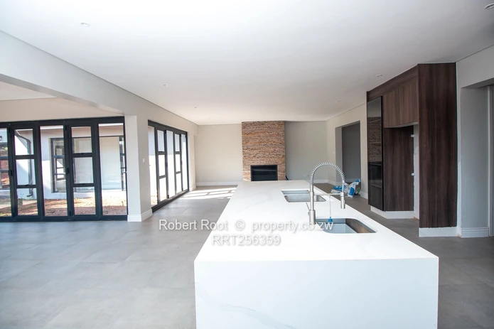 Modern Newly Built, 4 Bed Family Home, On 2000 Sqm