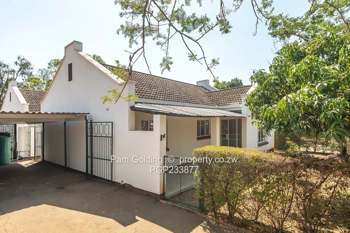 Beautiful Bluff Hill - Peaceful, Neatest, Sweetest Cluster Home Ever! (Sole Mandate)