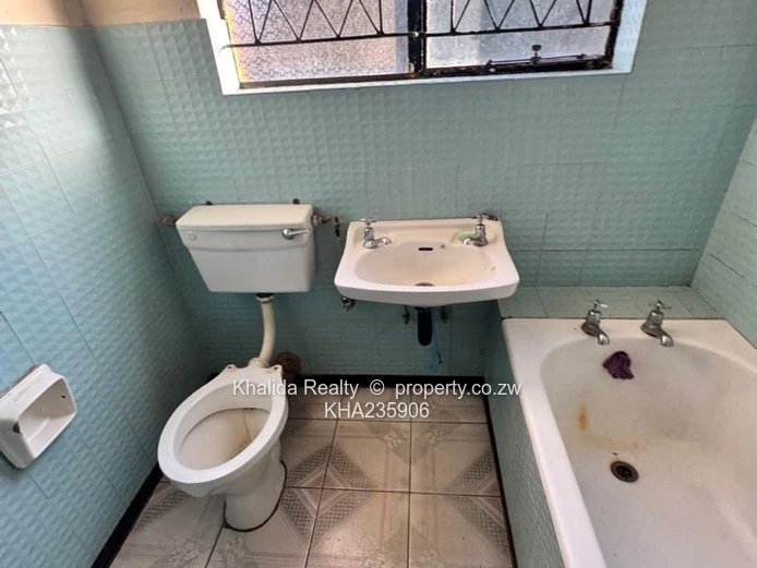 Waterfalls Parktown house for rent 