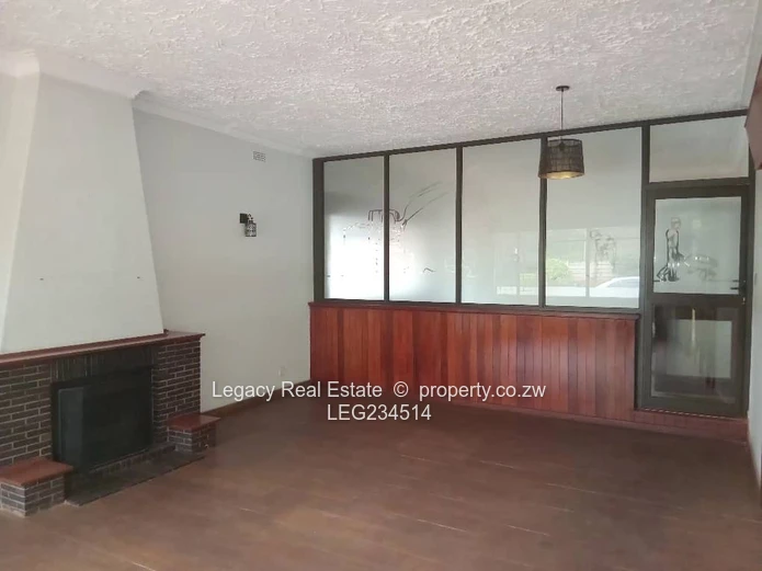 Commercial Property for Rent – Harare Drive / Eastern Road