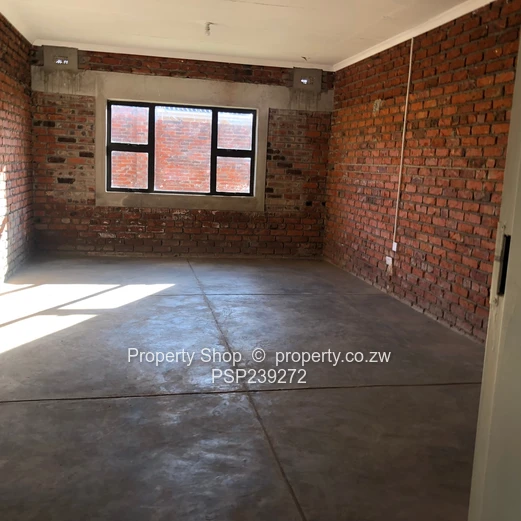 Prime Retail/Wholesale Space To Let Harare Drive!