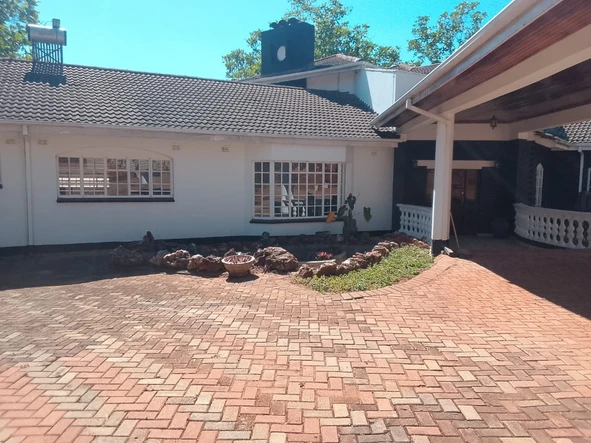 7 Bedroom House