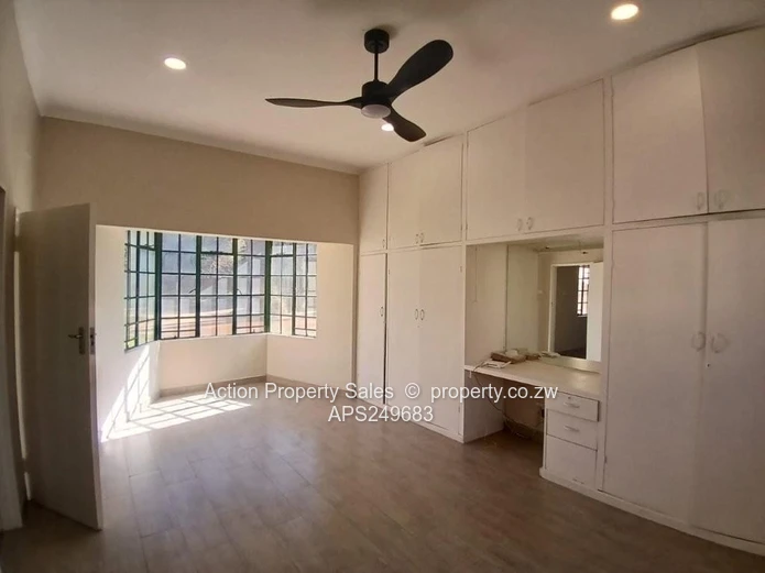 Comfortable Family Home In Highlands! 