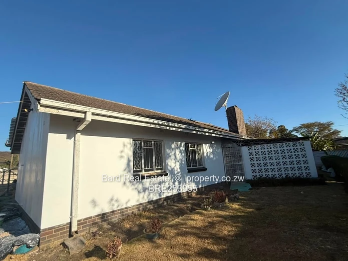 Spacious 3-Bedroom House for Rent in Prime Mabelreign Area.