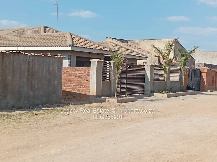 Modern 4-Bed Home in Budiriro with Ensuite & Garage