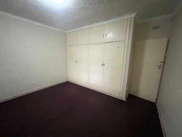 2 Bedroom Garden Flat