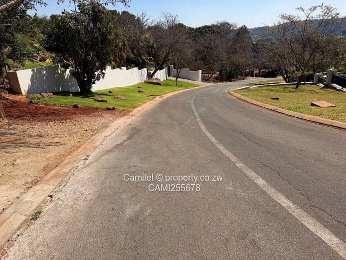 Prime 2100m2 Arlington Stand with Deeds,Tarred Roads, Access Control