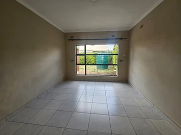 3 Bedroom Garden Flat