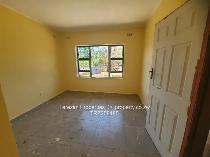 Greendale Kamfinsa House to rent
