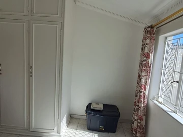 4 Bedroom Cottage