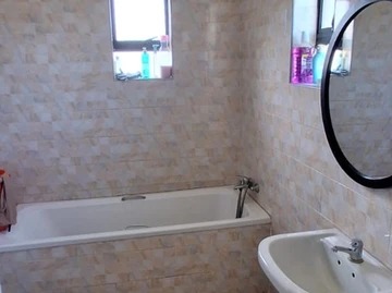 3 Bedroom Garden Flat