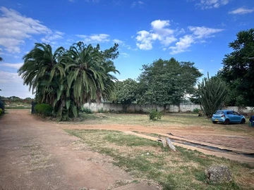 Commercial & Industrial Land