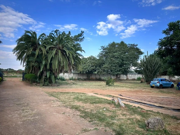 Commercial & Industrial Land