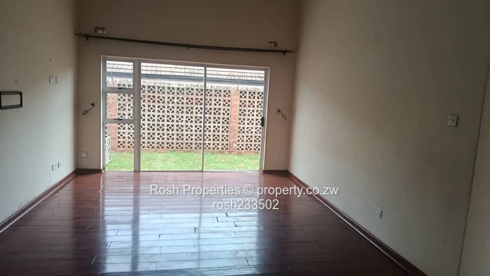 Greendale 2-Bed Garden Flat - Private Garden