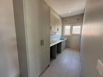 5 Unit Townhouse Complex