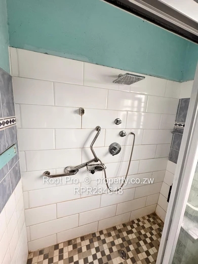 Lochnivar Property to Let