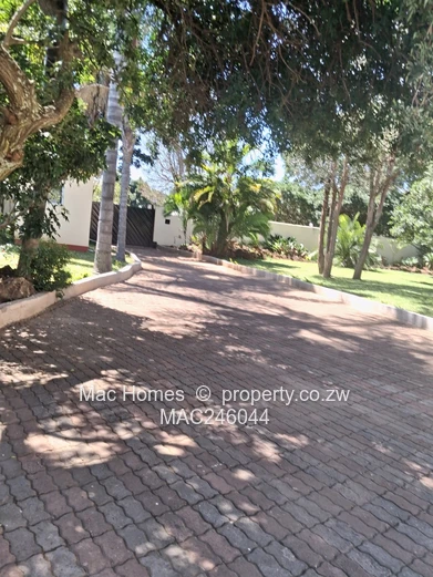 6 bedroom to rent in borrowdale west