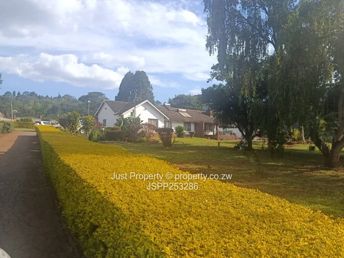House on Generous Piece of land - back on the market 
