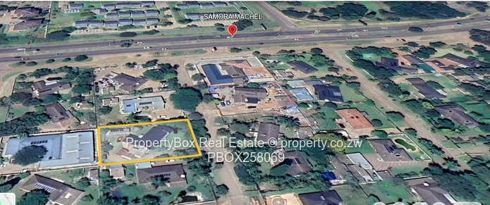 Charming Eastlea Property for sale in a commercialized Suburb!