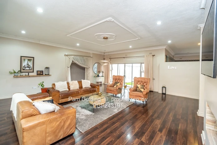 Large Modern Home In Shawasha Hills (Sole Mandate)