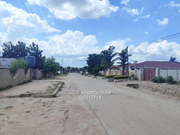 Mainway Meadows incomplete house for sale