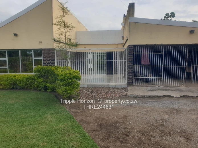 Greencroft Commercial Property 300m² on 970m² with Borehole