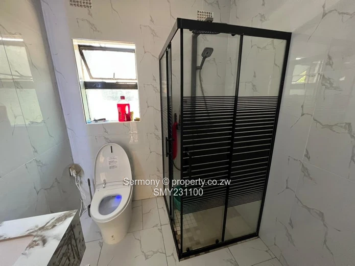 Spacious Cluster Home For House