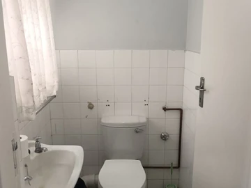 2 Bedroom Garden Flat