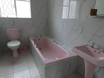 3 Bedroom Garden Flat