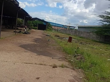 Warehouse & Factory